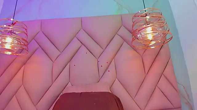 Ibbie_drastic লাইভ XXX চ্যাট