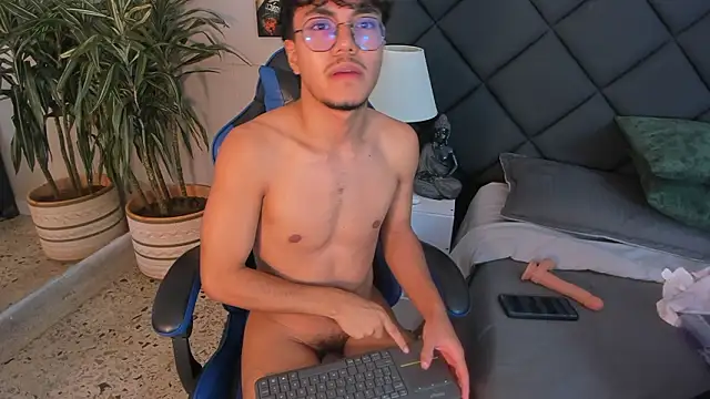 kai_storn Webcamshow