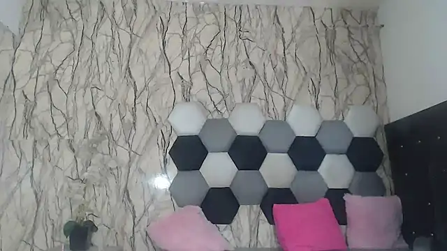 Živý XXX chat AntonellaBlanc