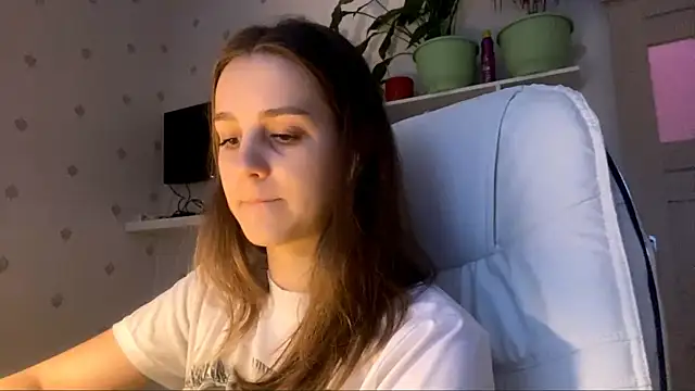 SweetieKatie Adlı Modelin Canlı XXX Sohbeti