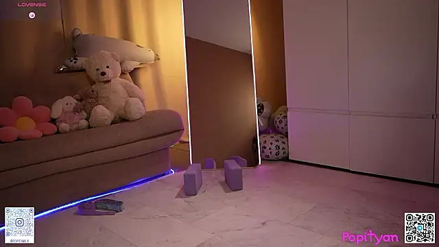 popityan1 Live XXX Chat