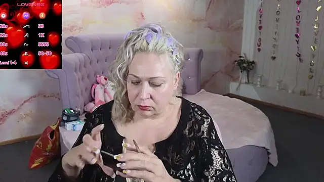 Penelope_Pinky Chat XXX in diretta