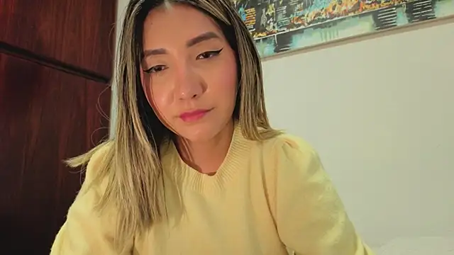 แชท XXX สดของ Happy_tits