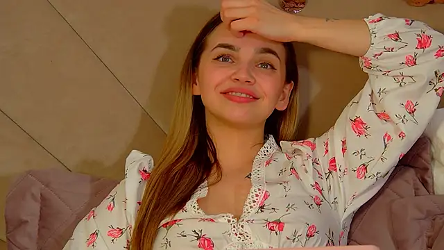 AnitaVenture: διαδικτυακό σόου στην κάμερα