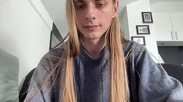 mi_chyort – Naživo XXX chat