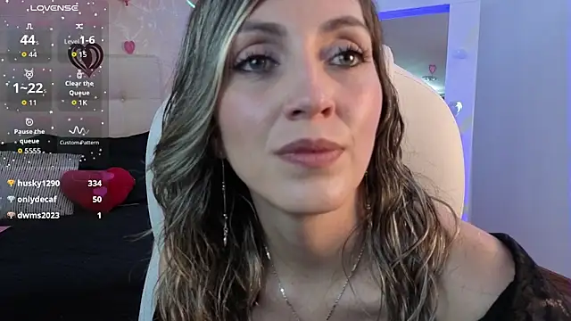 anny_sweet72: онлайн-секс-чат