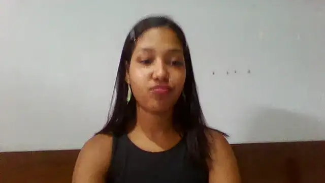 ShawntaOsornio: онлайн-секс-чат