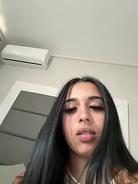 LilMisIndianx's Live XXX Chat