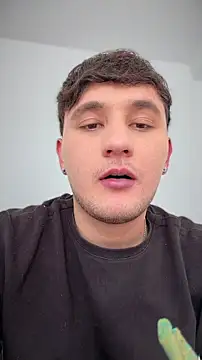 Massimo_Fiore 现场XXX聊天