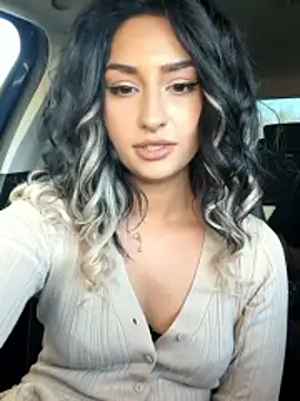 Mia_spicyy Webcam-Show