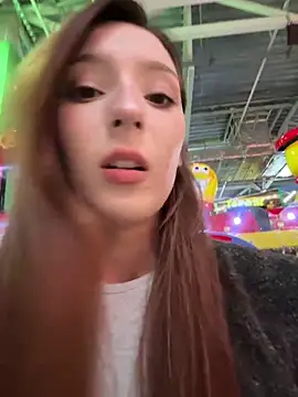 LilluKatten Obrolan Langsung XXX