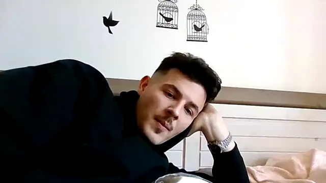 Pokazy przed kamerką – LHBBY