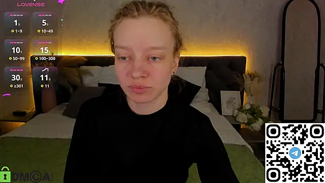 Michelle_Blond Chat XXX in diretta