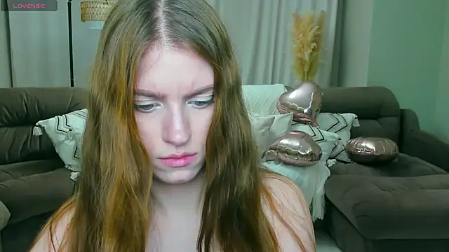 Erica_Kiss élő XXX-chatje