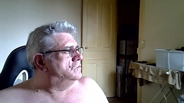 Webkamerová show _hippo_