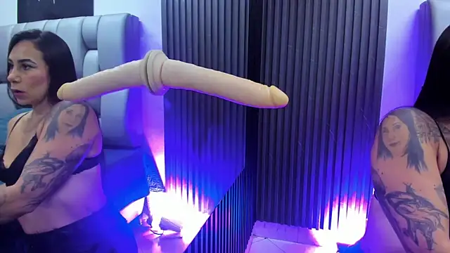 May-Clanfort's Live XXX Chat