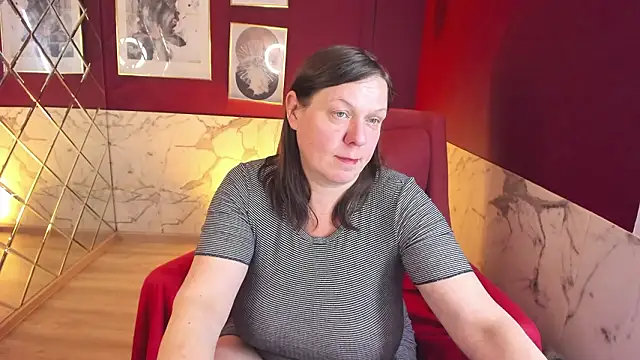 KellyPerfection 即時 XXX 聊天