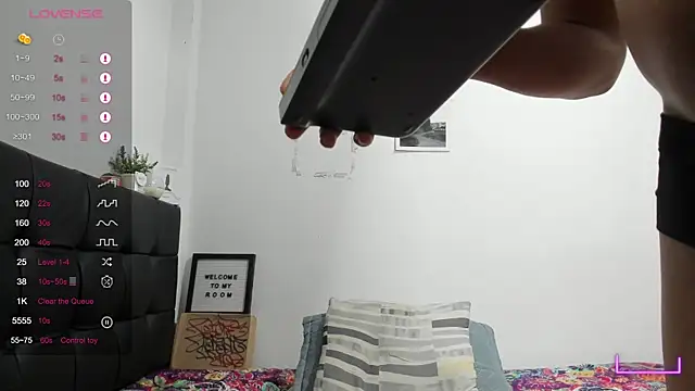 RoddyRich11のライブXXXチャット