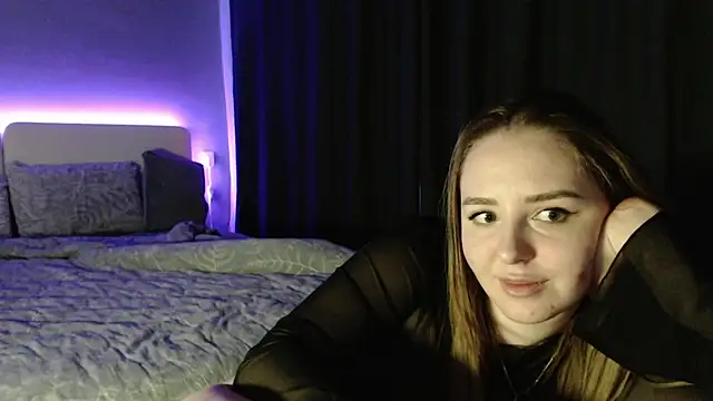 دردشة Reyleys الجنسية المباشرة