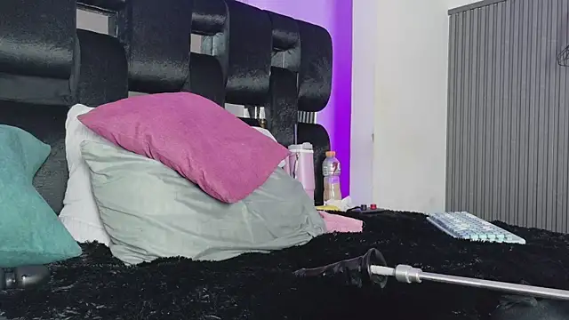 Chatroom XXX en direct de levana1