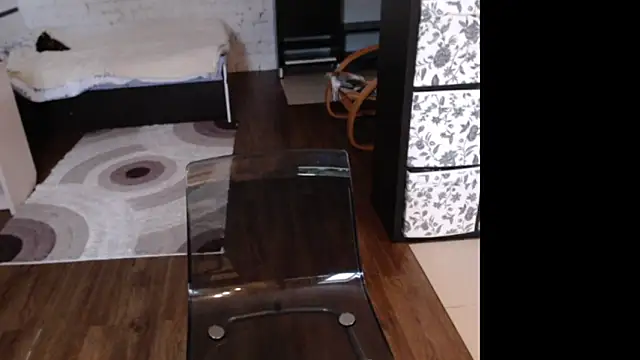 Your_guilty_pleasure1 élő XXX-chatje