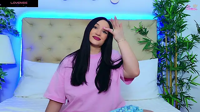 DaliyaArabian Adlı Modelin Canlı XXX Sohbeti