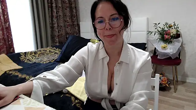 Arisa5000 élő XXX-chatje