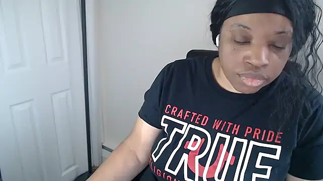 Sexymona1218のライブXXXチャット