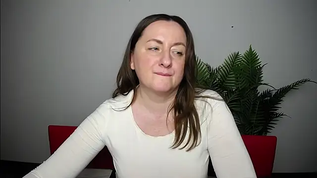 Abby_Taylorr Adlı Modelin Canlı XXX Sohbeti