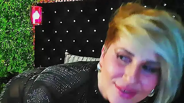 InannaStar Live XXX-chat