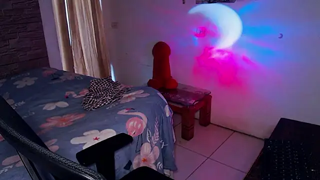 girl_milk2 现场XXX聊天