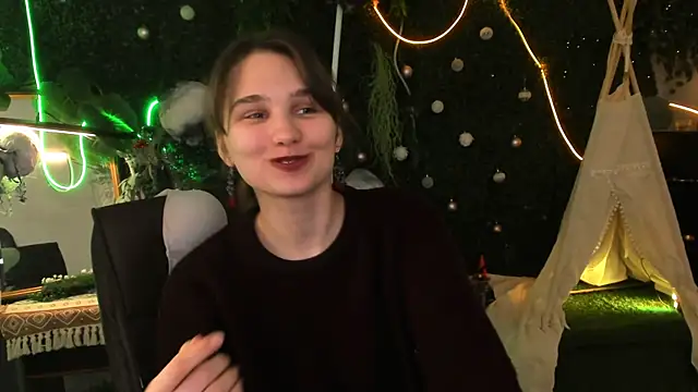 TessaMill élő XXX-chatje