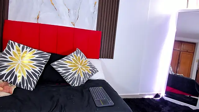 emagarcia Live XXX Chat