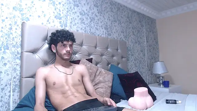 Chat XXX Live LuckySammer