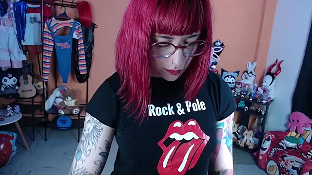 MissMiia2 Chat XXX live