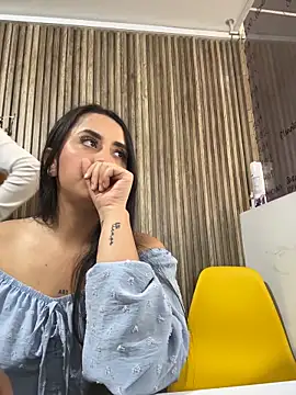 Antonella_Julieta Live XXX-chat