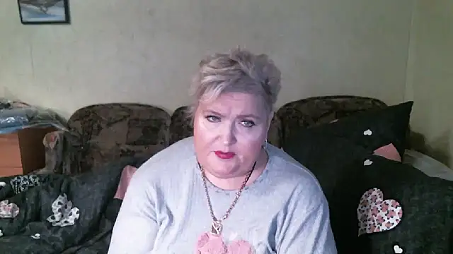 Lana555 现场XXX聊天