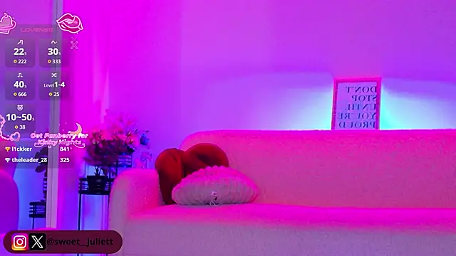 Show modela jelly__beanss na web-kameri