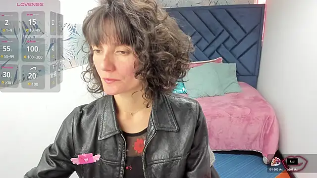 Valery_More__ Webcam-Show