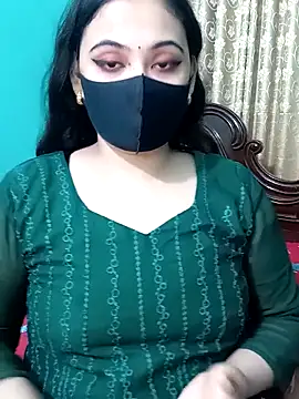 Porimoni22 Adlı Modelin Web Kamerası Şovu