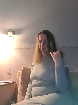 Evelina_cute Obrolan Langsung XXX