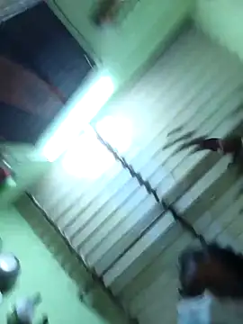 Chat +18 de Tamilselviroja- ao vivo