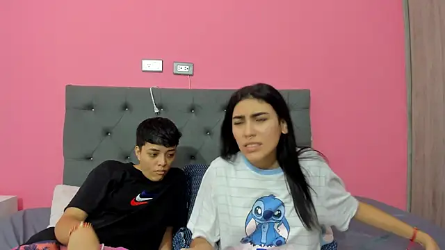 ariloe_quinteroのライブXXXチャット