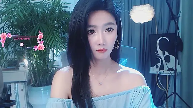 Онлайн чат XXX feifei-love