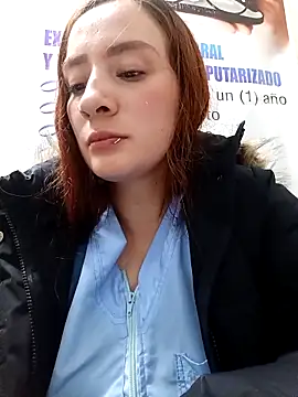 Mery_Moon123 即時 XXX 聊天