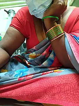 Tamilselviroja- Live XXX-Chat