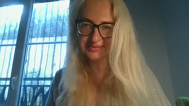 Chat XXX Live _Llinna_me