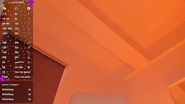 laura-hills18 Live XXX-chat