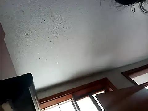 MeelFox live XXX chat