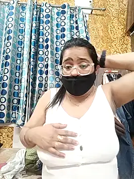 Chat XXX en directo de GangbangCouple